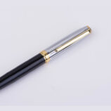 Mark Twain ball pen in magnetic box