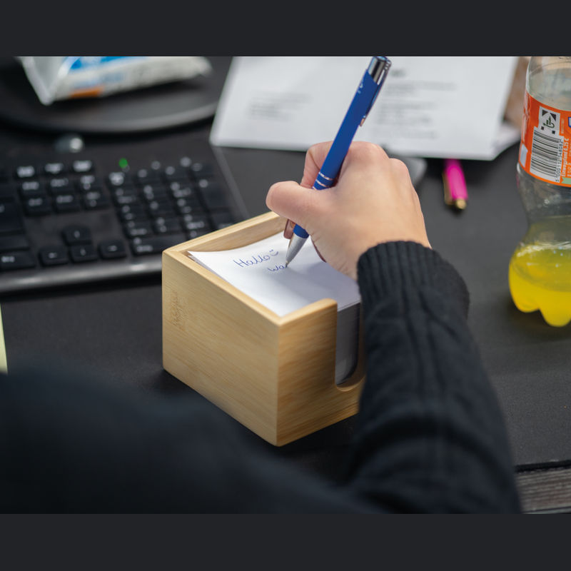 2536013_lifestyle_1 Bamboo note box