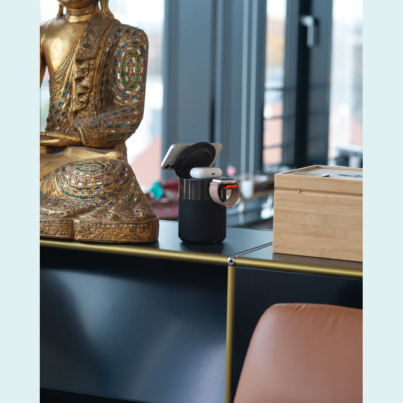 f25503_lifestyle_1 Ferraghini multifunctional speaker